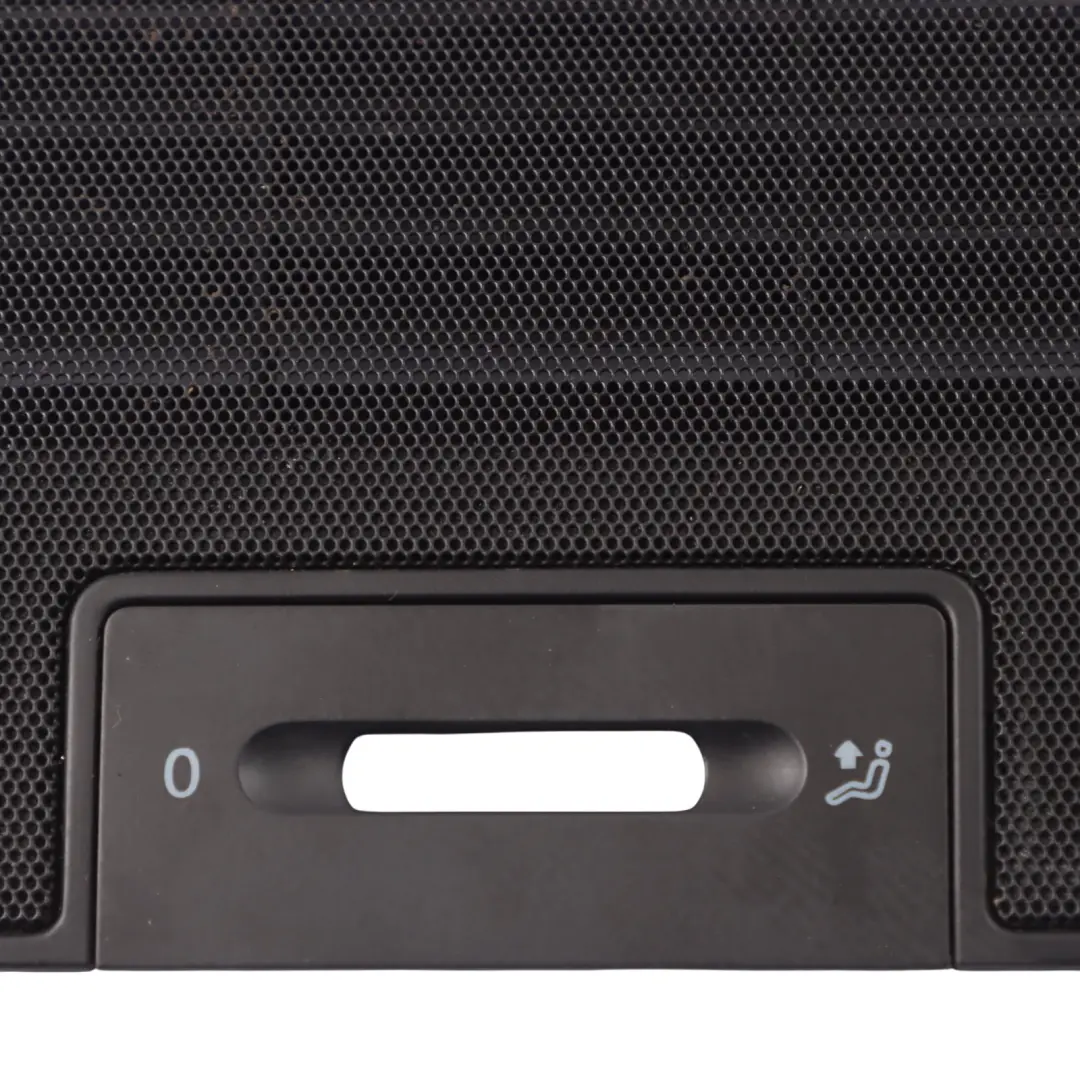 VW Golf 5 Console centrale Support ventilation Panneau de garniture - SKU 1K0819153C - Numéro de pièce 1K0819153C