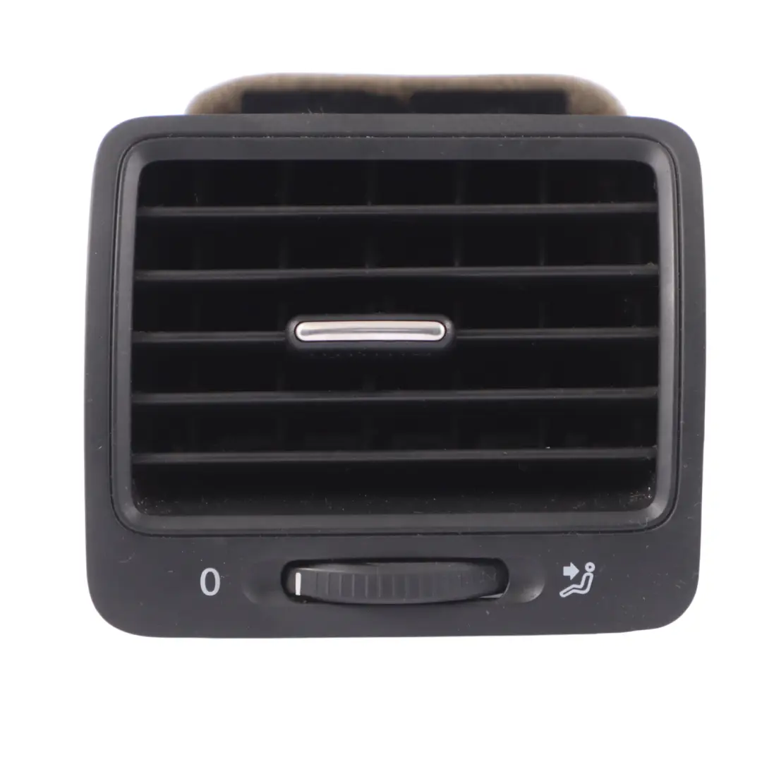 1K Évent d'air Sortie de chauffage Garniture Grille droite pour VW Golf à propos du numéro de pièce 1K0819704D VW Golf 1K Évent d'air Sortie de chauffage Garniture Grille droite - SKU 1K0819704D - Numéro de pièce 1K0819704D