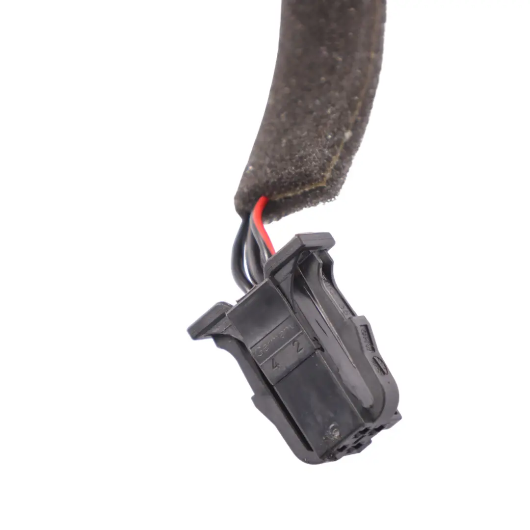 Panneau recouvrement haut-parleur Triangle avant gauche pour VW Golf V 5 à propos du numéro de pièce 1K0837973P VW Golf V 5 Panneau recouvrement haut-parleur Triangle avant gauche - SKU 1K0837973P - Numéro de pièce 1K0837973P