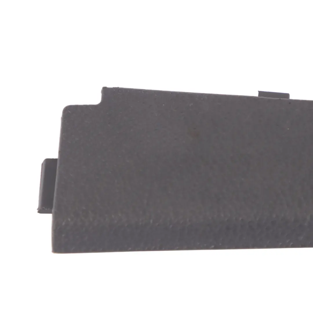 Pilar Columna Recubrimiento Panel Derecho para VW Volkswagen Golf 5 A con número de pieza 1K0868224A VW Volkswagen Golf 5 A Pilar Columna Recubrimiento Panel Derecho - SKU 1K0868224A - Número de pieza 1K0868224A