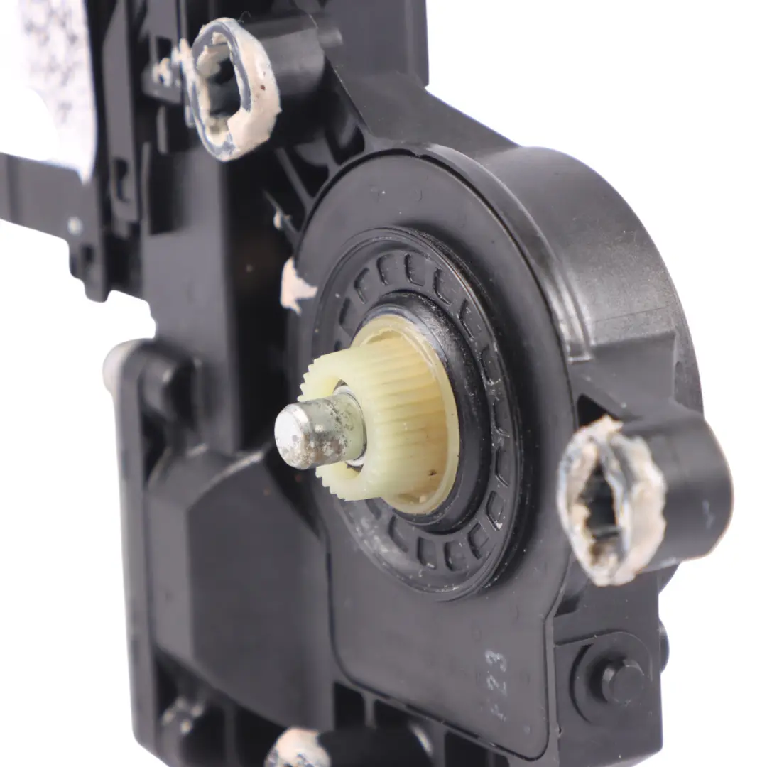 VW Volkswagen Golf 1K Electric Regulator Window Motor Left N/S - SKU 1K4839401D - Part number 1K4839401D