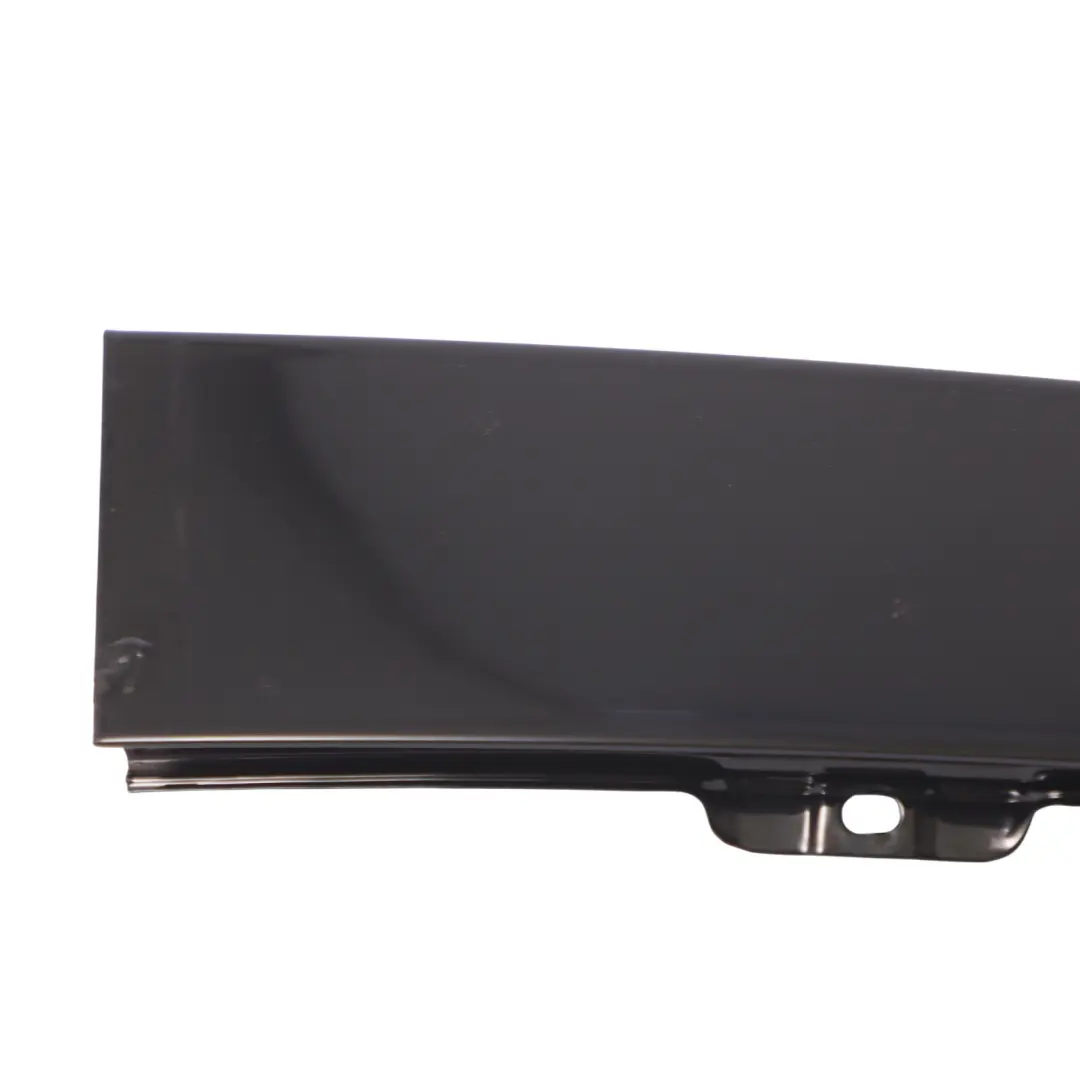 1K Listwa Nakładka Drzwi Słupka Tył Lewo do VW Volkswagen Golf o numerze 1K6839901 VW Volkswagen Golf 1K Listwa Nakładka Drzwi Słupka Tył Lewo - SKU 1K6839901 - Numer Części 1K6839901