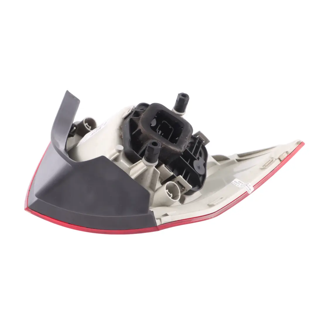 Mk5 1K Feu arrière droit pour Volkswagen Golf à propos du numéro de pièce 1K6945096N Volkswagen Golf Mk5 1K Feu arrière droit - SKU 1K6945096N - Numéro de pièce 1K6945096N