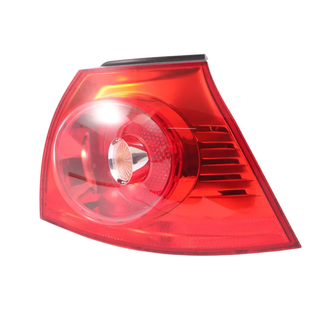 Mk5 1K Fanale posteriore esterno posteriore destro per Volkswagen Golf con numero di parte 1K6945096N Volkswagen Golf Mk5 1K Fanale posteriore esterno posteriore destro - SKU 1K6945096N - Numero di parte 1K6945096N