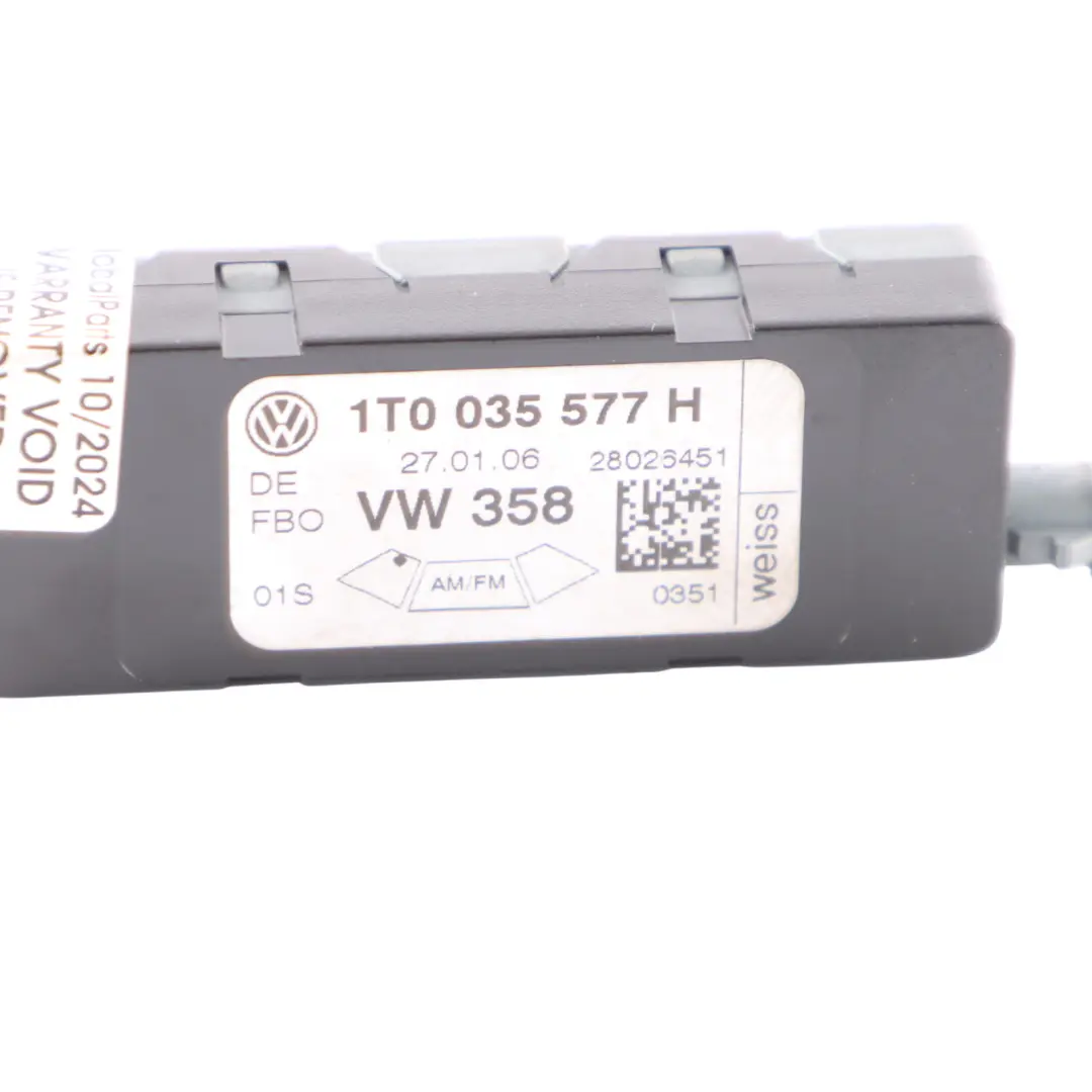 Antenna Amplifier Rear Left N/S AM/FM Module to Volkswagen Touran 1T with Part number 1T0035577H Volkswagen Touran 1T Antenna Amplifier Rear Left N/S AM/FM Module - SKU 1T0035577H - Part number 1T0035577H