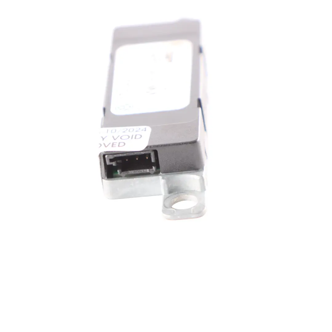 Antenna Amplifier Rear Left N/S AM/FM Module to Volkswagen Touran 1T with Part number 1T0035577H Volkswagen Touran 1T Antenna Amplifier Rear Left N/S AM/FM Module - SKU 1T0035577H - Part number 1T0035577H