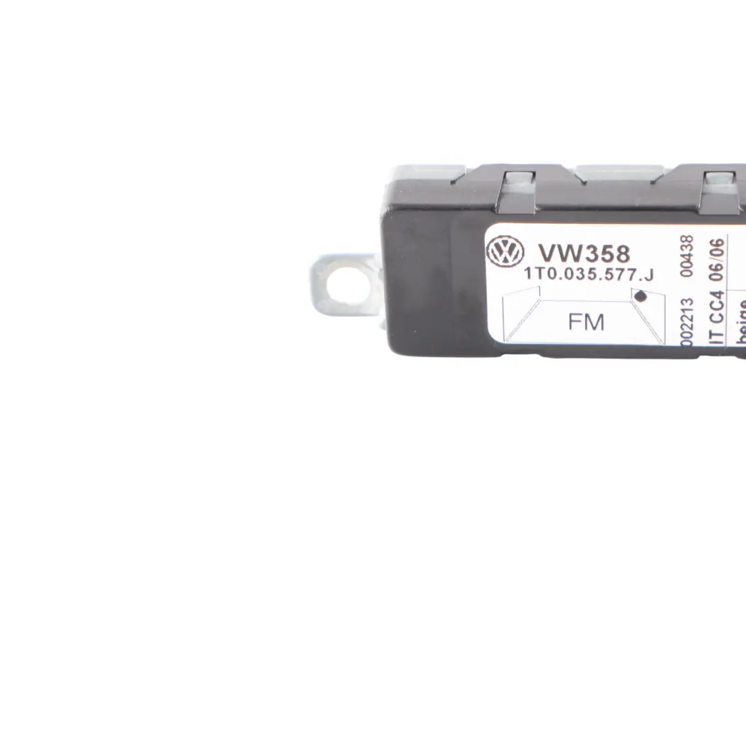 Aerial Signal Amplifier Booster Antenna AM FM to VW Volkswagen Touran 1T with Part number 1T0035577J VW Volkswagen Touran 1T Aerial Signal Amplifier Booster Antenna AM FM - SKU 1T0035577J - Part number 1T0035577J