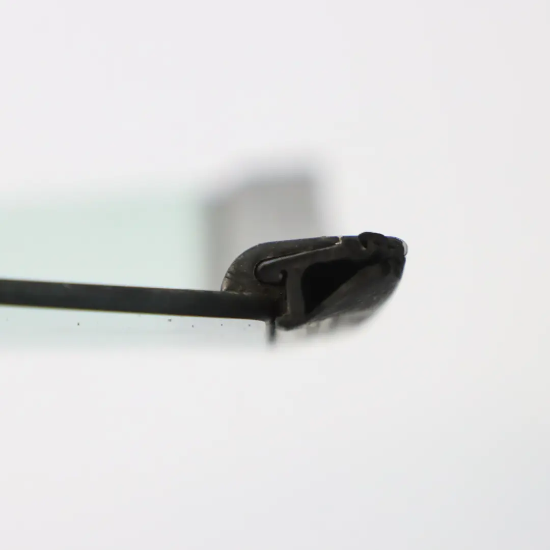 VW Volkswagen New Beetle Rear Window Glass Right O/S AS2 - SKU 1Y0845298B - Part number 1Y0845298B