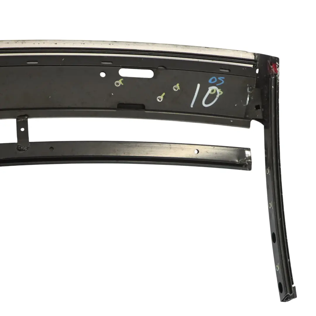 Cadre de toit pliant pour Volkswagen New Beetle Cabriolet à propos du numéro de pièce 1Y0871025E Volkswagen New Beetle Cabriolet Cadre de toit pliant - SKU 1Y0871025E - Numéro de pièce 1Y0871025E