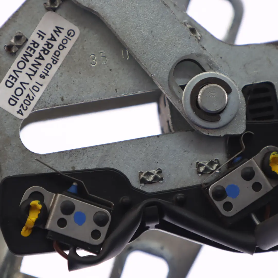 Roof Lock Mechanism Left N/S to Volkswagen New Beetle Cabriolet with Part number 1Y0871661D Volkswagen New Beetle Cabriolet Roof Lock Mechanism Left N/S - SKU 1Y0871661D - Part number 1Y0871661D