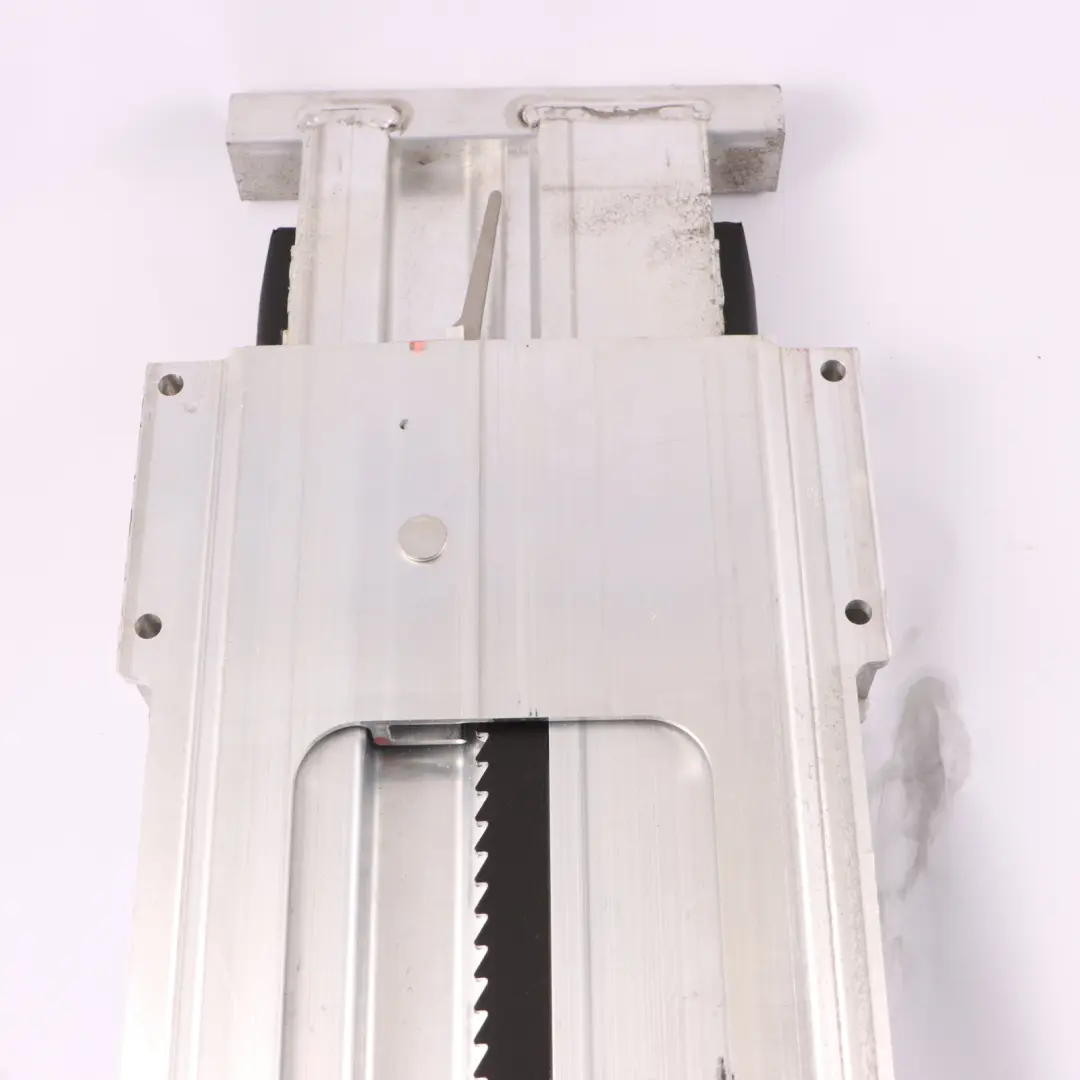 Überrollbügel Links Rechts für Volkswagen New Beetle Cabriolet mit Teilenummer 1Y0880077N Volkswagen New Beetle Cabriolet Überrollbügel Links Rechts - SKU 1Y0880077N - Teilenummer 1Y0880077N