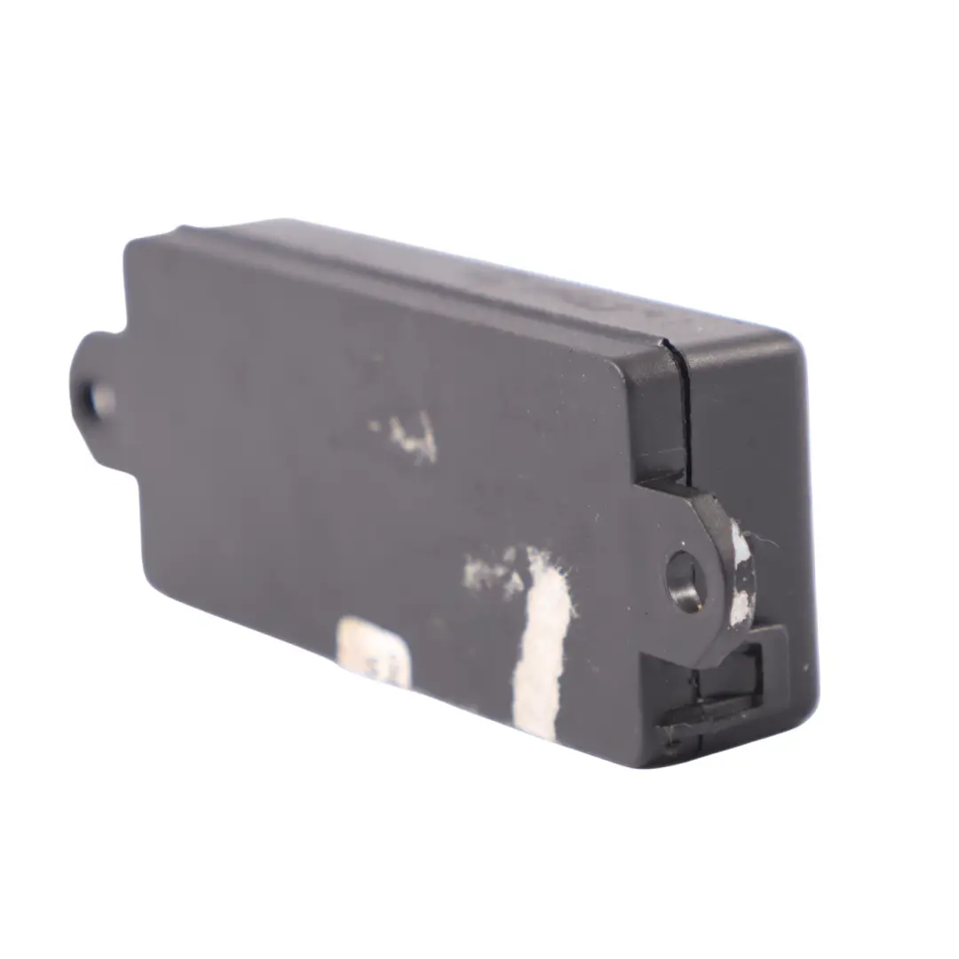 Alarm Motion Detector Sensor Module Unit to VW Volkswagen New Beetle with Part number 1Y0951177 VW Volkswagen New Beetle Alarm Motion Detector Sensor Module Unit - SKU 1Y0951177 - Part number 1Y0951177