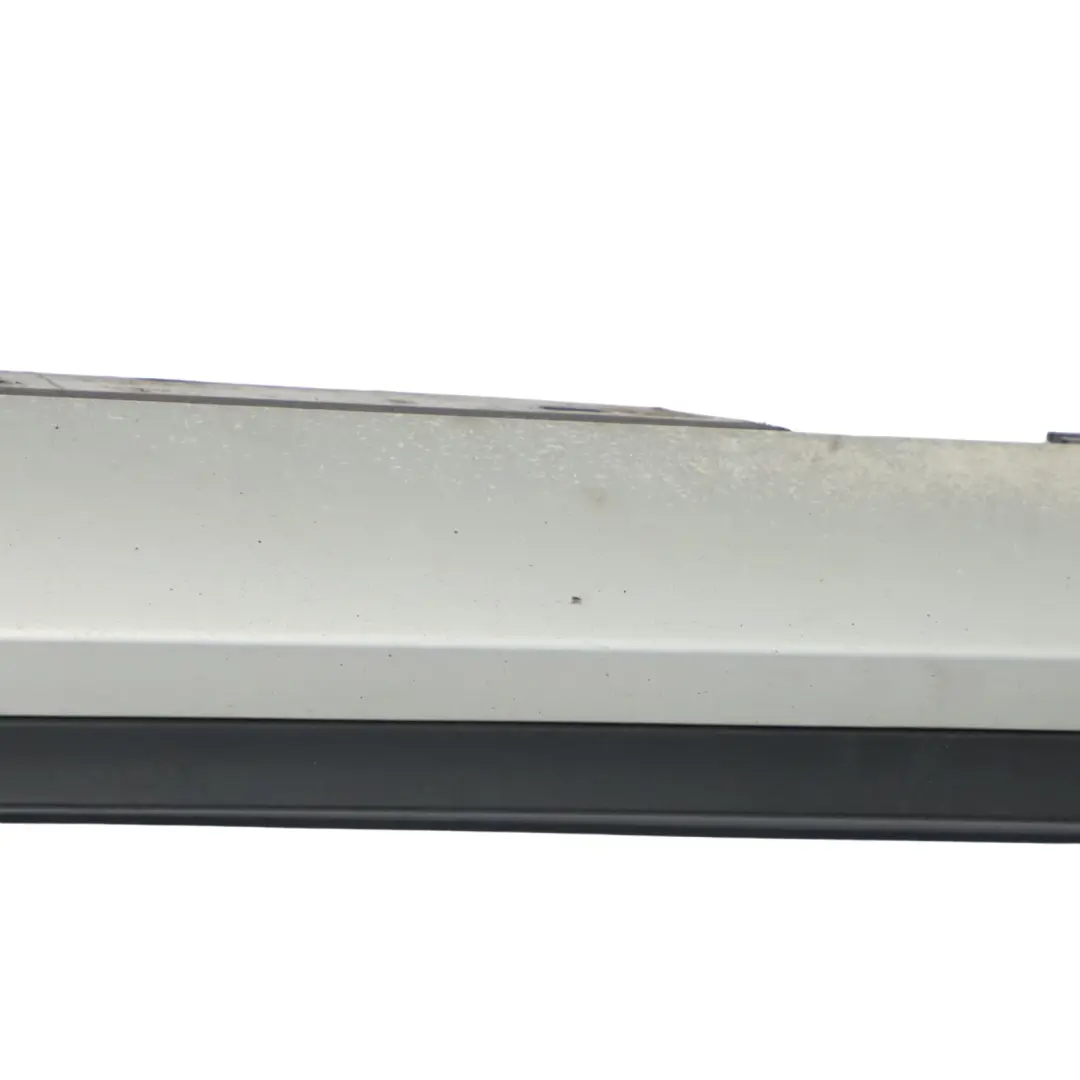 Faldón lateral X Line Izquierda Panel embellecedor puerta para BMW X1 E84 con número de pieza 2990599 BMW X1 E84 Faldón lateral X Line Izquierda Panel embellecedor puerta - SKU 2990599-4 - Número de pieza 2990599