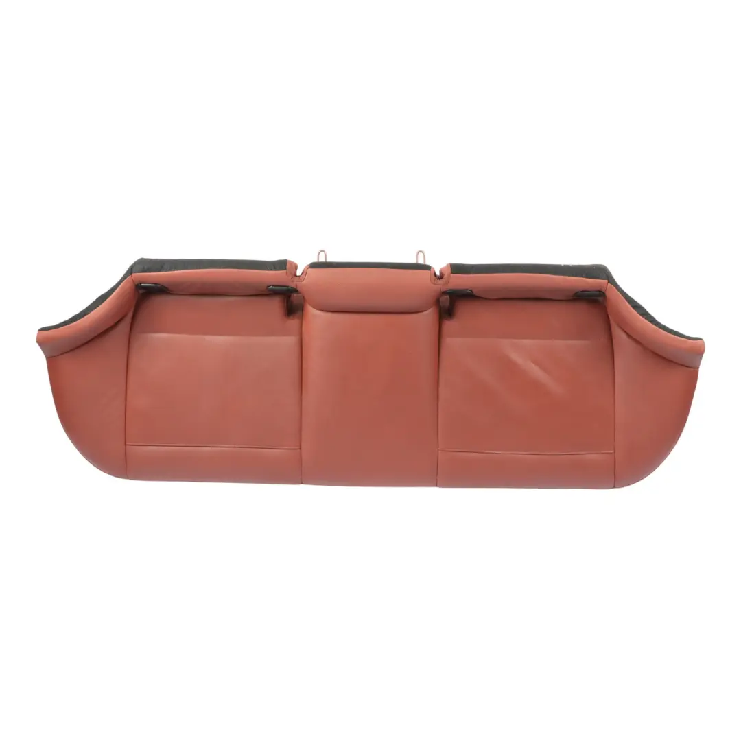 Rivestimento base divano panca posteriore pelle rosso marrone per BMW X1 E84 con numero di parte 2992120 BMW X1 E84 Rivestimento base divano panca posteriore pelle rosso marrone - SKU 2992120 - Numero di parte 2992120