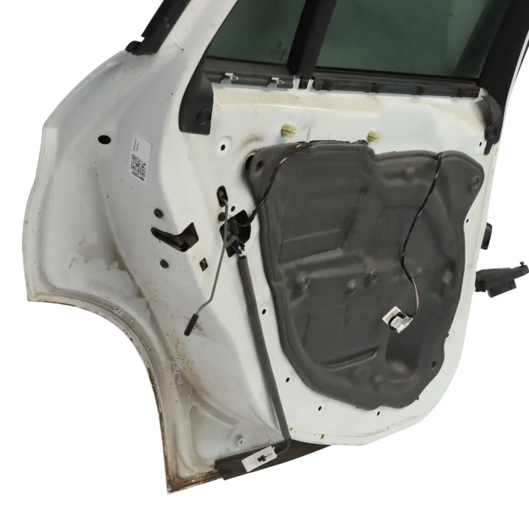 Drzwi Lewe Tylne Alpinweiss 3 Biały - 300 do BMW X1 E84 o numerze 2993819 BMW X1 E84 Drzwi Lewe Tylne Alpinweiss 3 Biały - 300 - SKU 2993819-AW - Numer Części 2993819