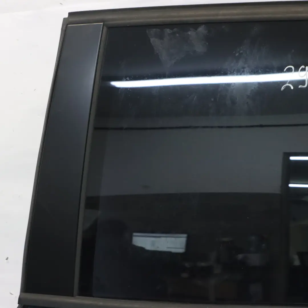 Drzwi Lewe Tylny Tiefseeblau Niebieski Metalik A76 do BMW X1 E84 o numerze 2993819 BMW X1 E84 Drzwi Lewe Tylny Tiefseeblau Niebieski Metalik A76 - SKU 2993819-DSB1 - Numer Części 2993819