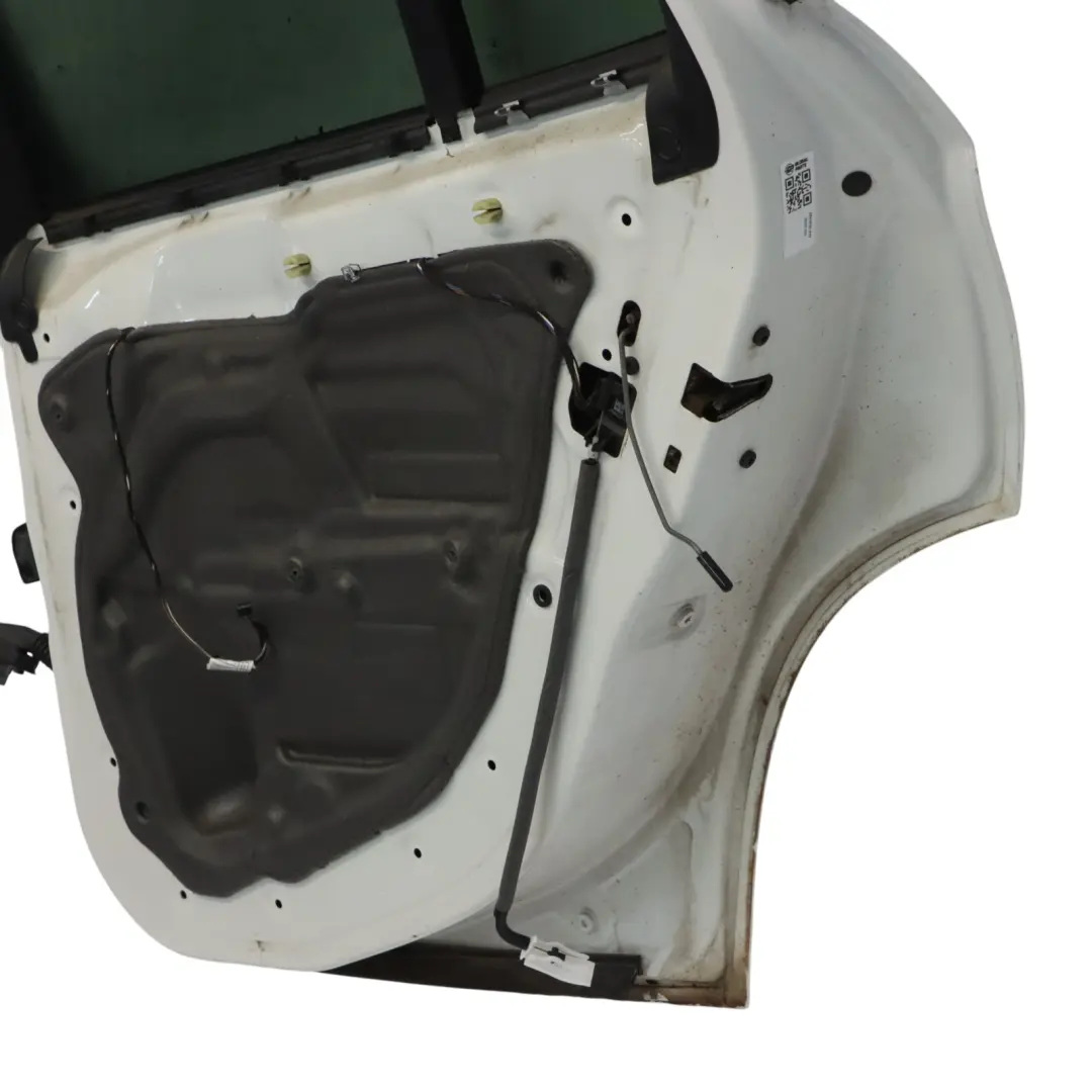 Porta posteriore destra Alpinweiss Bianco 3 - 300 per BMW X1 E84 con numero di parte 2993820 BMW X1 E84 Porta posteriore destra Alpinweiss Bianco 3 - 300 - SKU 2993820-AW - Numero di parte 2993820