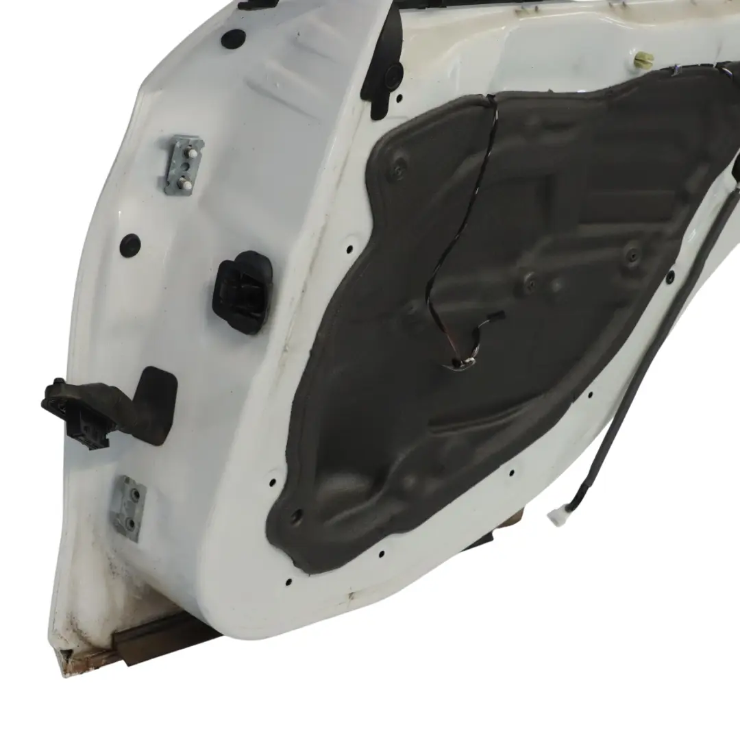 Puerta Trasera Derecha Alpinweiss Blanco 3 - 300 para BMW X1 E84 con número de pieza 2993820 BMW X1 E84 Puerta Trasera Derecha Alpinweiss Blanco 3 - 300 - SKU 2993820-AW - Número de pieza 2993820