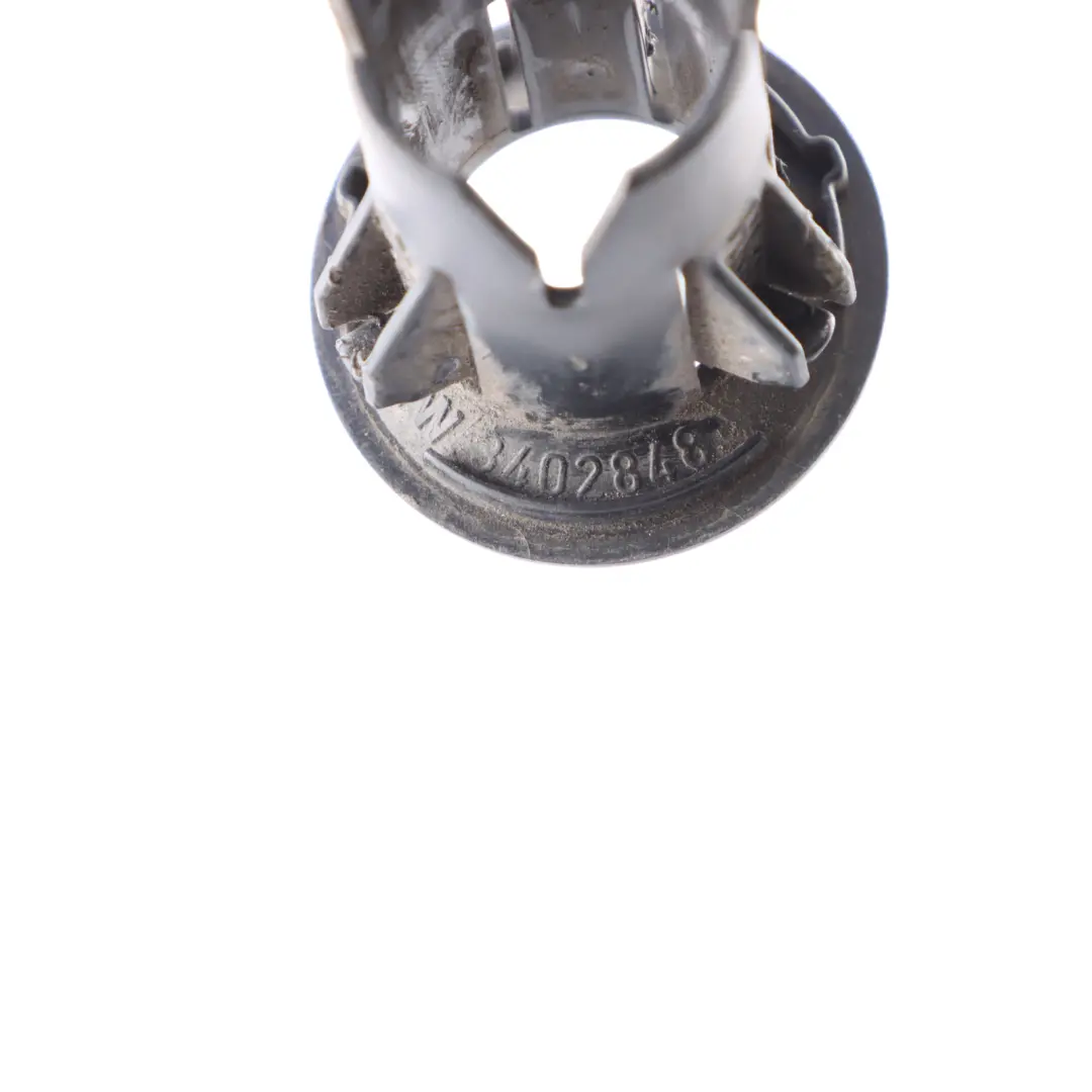 BMW X3 E83 Parachoques Trasero PDC Soporte Montaje Centro Derecha - SKU 3402848 - Número de pieza 3402848