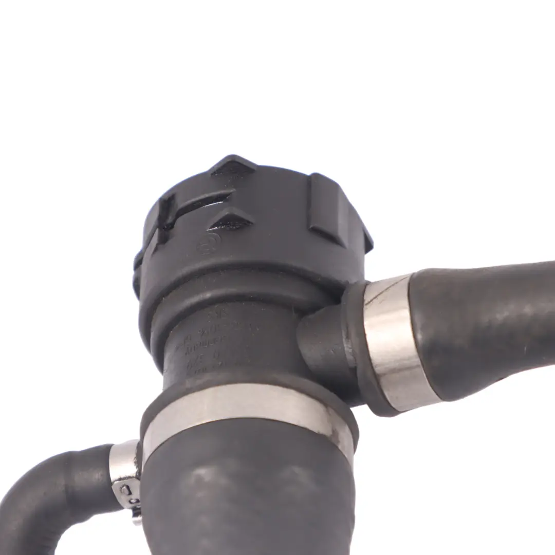 3.0sd M57N2 Przewód Wąż Rura Wody do BMW X3 E83 LCI o numerze 3415448 BMW X3 E83 LCI 3.0sd M57N2 Przewód Wąż Rura Wody - SKU 3415448 - Numer Części 3415448