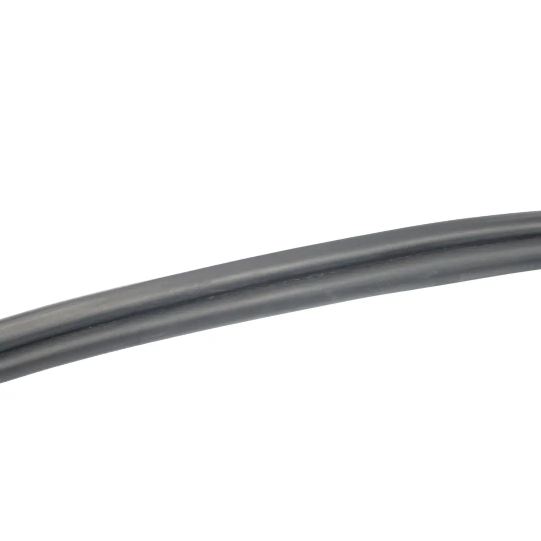 Boot Lid Rubber Seal Gasket to BMW Z4 E86 Coupe Tailgate with Part number 3420707 BMW Z4 E86 Coupe Tailgate Boot Lid Rubber Seal Gasket - SKU 3420707 - Part number 3420707