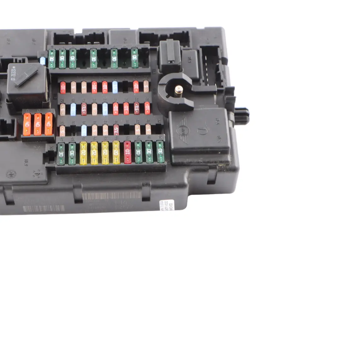 Fuse Box Board PL3 SPEG to Mini R57 with Part number 3457167 Mini R57 Fuse Box Board PL3 SPEG - SKU 3457167 - Part number 3457167