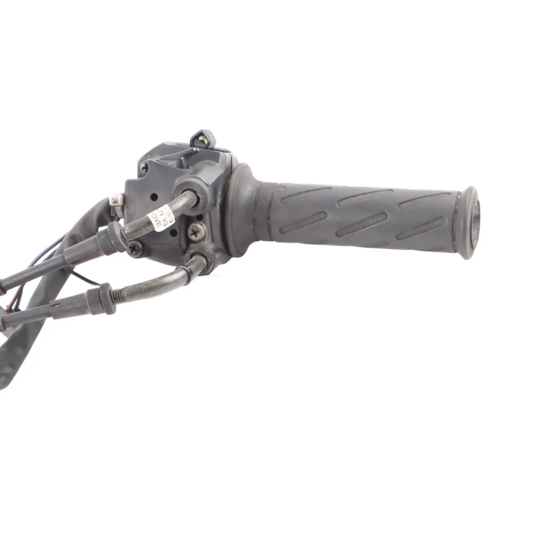 SV650 GSX-R 1000 Handlebar Front Right O/S Switch Unit to Suzuki with Part number 3720025F10 Suzuki SV650 GSX-R 1000 Handlebar Front Right O/S Switch Unit - SKU 3720025F10 - Part number 3720025F10