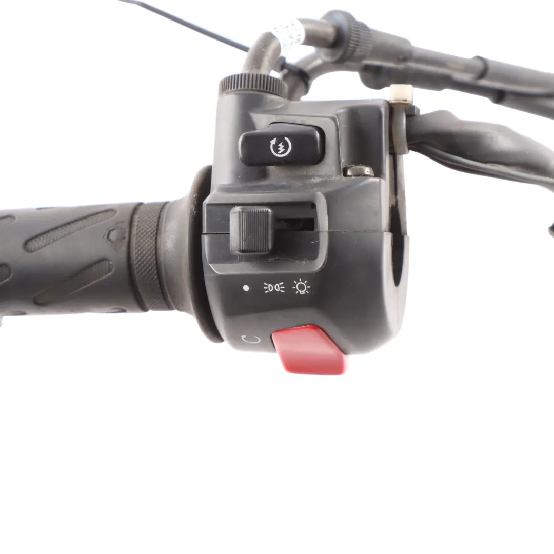 SV650 GSX-R 1000 Handlebar Front Right O/S Switch Unit to Suzuki with Part number 3720025F10 Suzuki SV650 GSX-R 1000 Handlebar Front Right O/S Switch Unit - SKU 3720025F10 - Part number 3720025F10