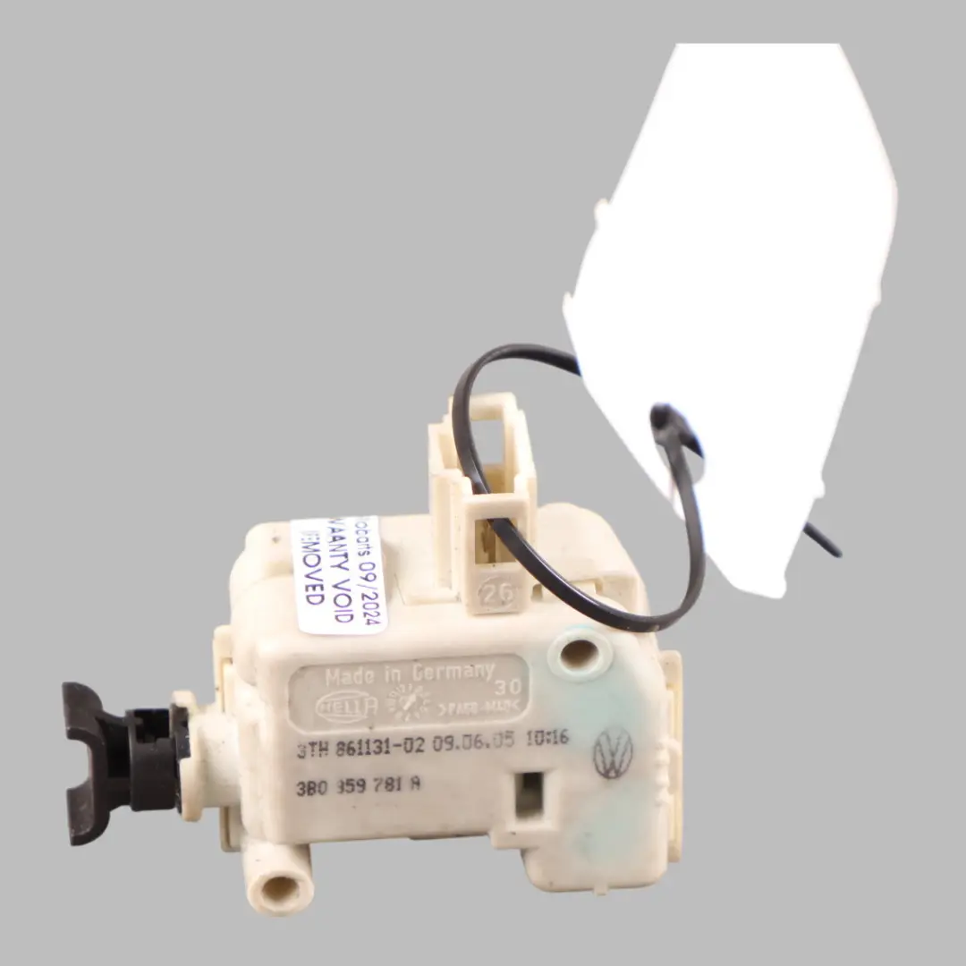 Tail Gate Rear Lock Solenoid Actuator Mechanism 3B0959781D to Volkswagen Caddy Maxi with Part number 3B0959781A Volkswagen Caddy Maxi Tail Gate Rear Lock Solenoid Actuator Mechanism 3B0959781D - SKU 3B0959781A - Part number 3B0959781A