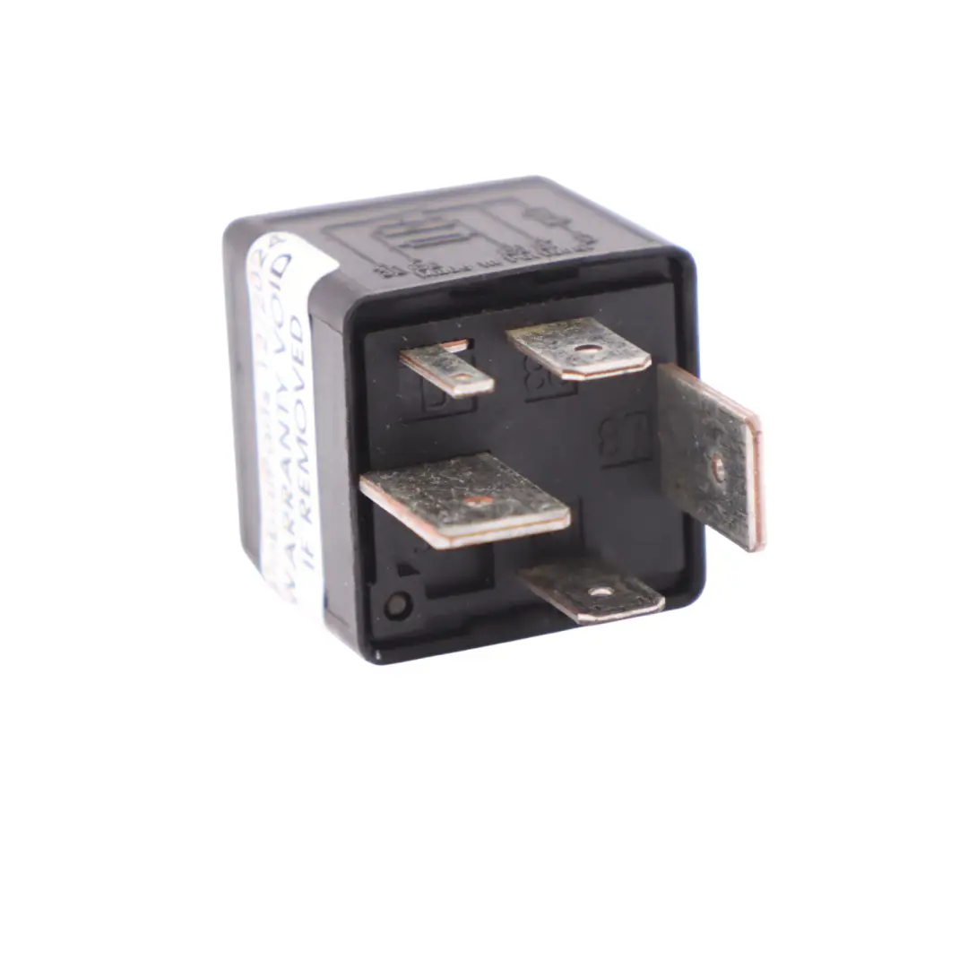 VW Volkswagen Audi Seat Skoda Relais Noir 5 Pins 12V 50A Set 433 - SKU 3D0951253A - Numéro de pièce 3D0951253A