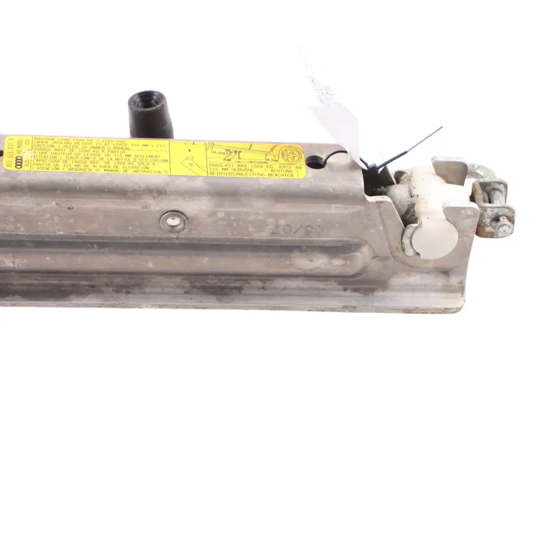 Emergency Car Lifting Jack Tool to Audi A8 S8 D3 with Part number 4E0011031A Audi A8 S8 D3 Emergency Car Lifting Jack Tool - SKU 4E0011031A - Part number 4E0011031A