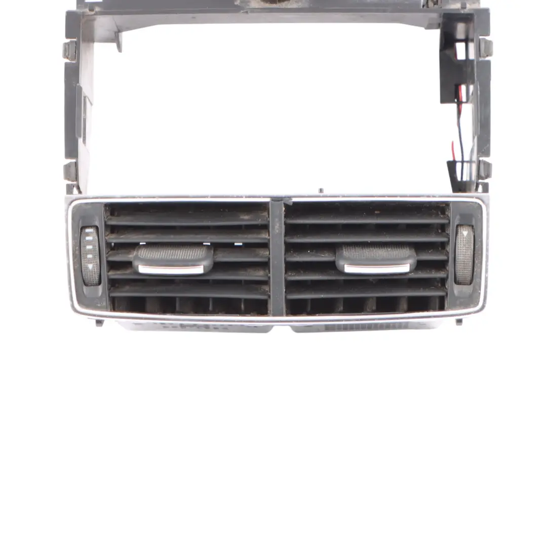 Grille D'Aération De La Console Centrale Arrière pour Audi A8 S8 D3 à propos du numéro de pièce 4E0819203D Audi A8 S8 D3 Grille D'Aération De La Console Centrale Arrière - SKU 4E0819203D - Numéro de pièce 4E0819203D