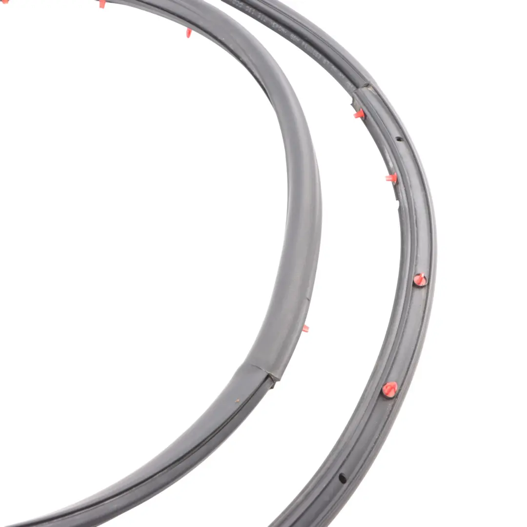 Qua Rear Door Seal Rubber Right O/S Inner Gasket to Audi S8 V10 with Part number 4E0839911L Audi S8 V10 Qua Rear Door Seal Rubber Right O/S Inner Gasket - SKU 4E0839911L - Part number 4E0839911L