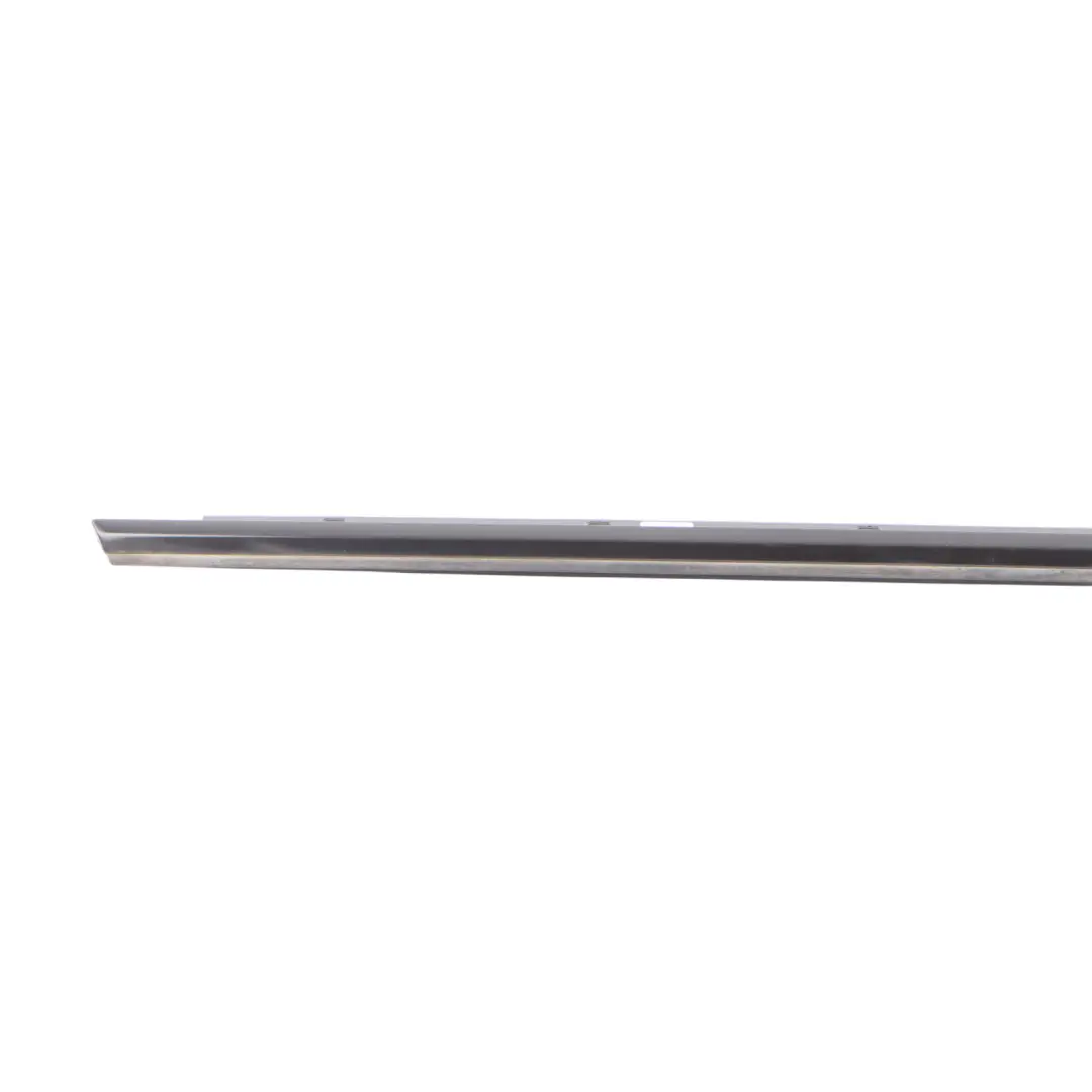 Garniture Vitre Arrière Gauche Joint Étanchéité pour Audi S8 V10 à propos du numéro de pièce 4E0853763G Audi S8 V10 Garniture Vitre Arrière Gauche Joint Étanchéité - SKU 4E0853763G - Numéro de pièce 4E0853763G