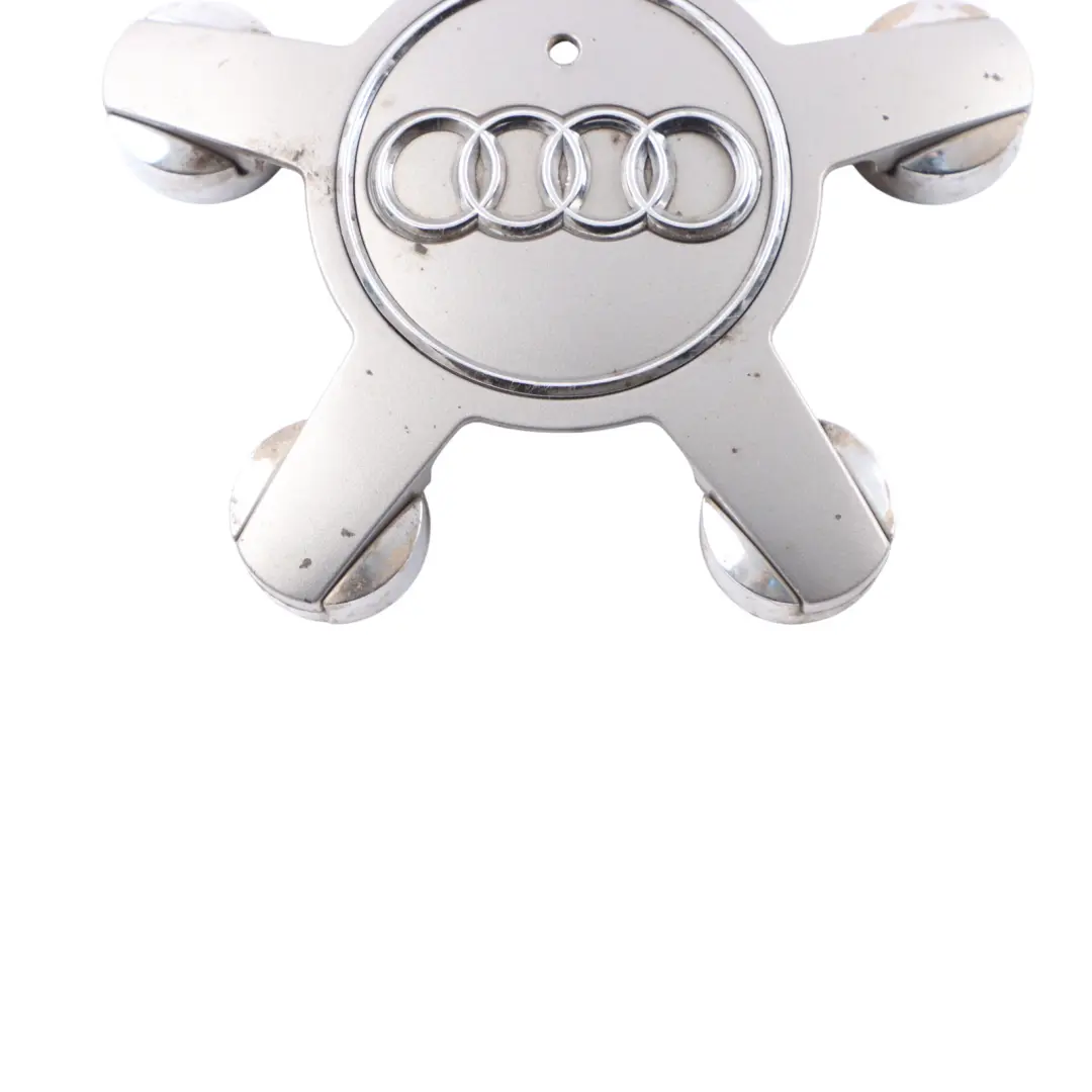 Cap Audi A4 B8 A5 8T Centre Aloy Hub Trim to Wheel Cover with Part number 4F0601165N Wheel Cover Cap Audi A4 B8 A5 8T Centre Aloy Hub Trim - SKU 4F0601165N-1 - Part number 4F0601165N