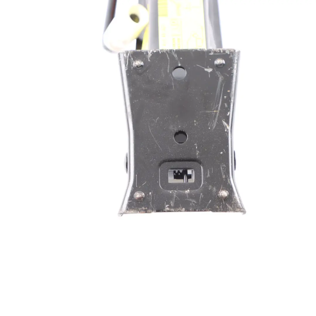 Lifting Jack Car Tool Emergency Wheel Lift to Audi A6 C7 4G with Part number 4G0011031F Audi A6 C7 4G Lifting Jack Car Tool Emergency Wheel Lift - SKU 4G0011031F - Part number 4G0011031F