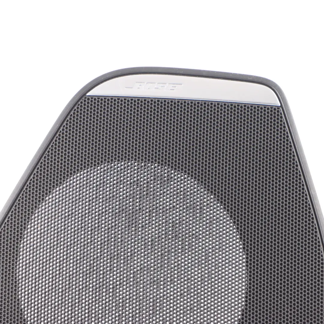 Puerta Trasera Tweeter Altavoz Cubierta Recorte Panel Lado para Audi A6 C7 con número de pieza 4G0035435A Audi A6 C7 Puerta Trasera Tweeter Altavoz Cubierta Recorte Panel Lado - SKU 4G0035435A - Número de pieza 4G0035435A