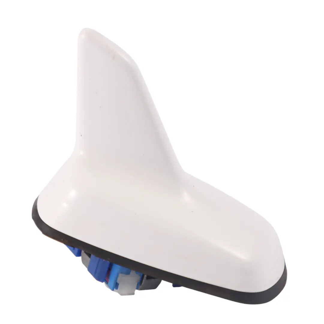 Antena Dachowa Rekinek Lotka Ibis White - Y9C 4G0035503E do Audi A6 C7 o numerze 4G0035503E-IWH Audi A6 C7 Antena Dachowa Rekinek Lotka Ibis White - Y9C 4G0035503E - SKU 4G0035503E-IWH - Numer Części 4G0035503E-IWH