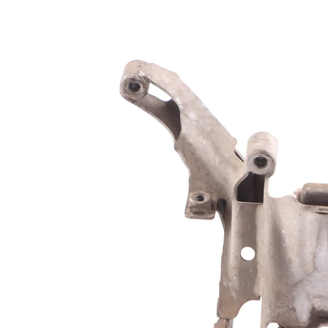 CRDB Engine Mount Bracket Holder Left N/S to Audi RS6 C7 4.0 TFSI with Part number 4G0399059G Audi RS6 C7 4.0 TFSI CRDB Engine Mount Bracket Holder Left N/S - SKU 4G0399059G - Part number 4G0399059G