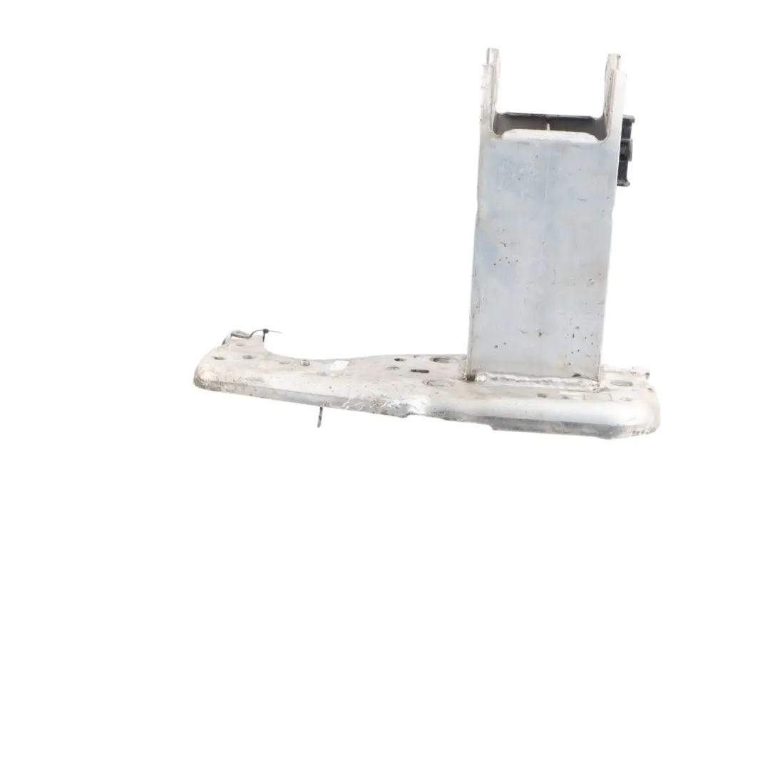 Front Bumper Crash Absorber Reinforcement Left N/S to Audi RS6 C7 with Part number 4G0807133B Audi RS6 C7 Front Bumper Crash Absorber Reinforcement Left N/S - SKU 4G0807133B - Part number 4G0807133B