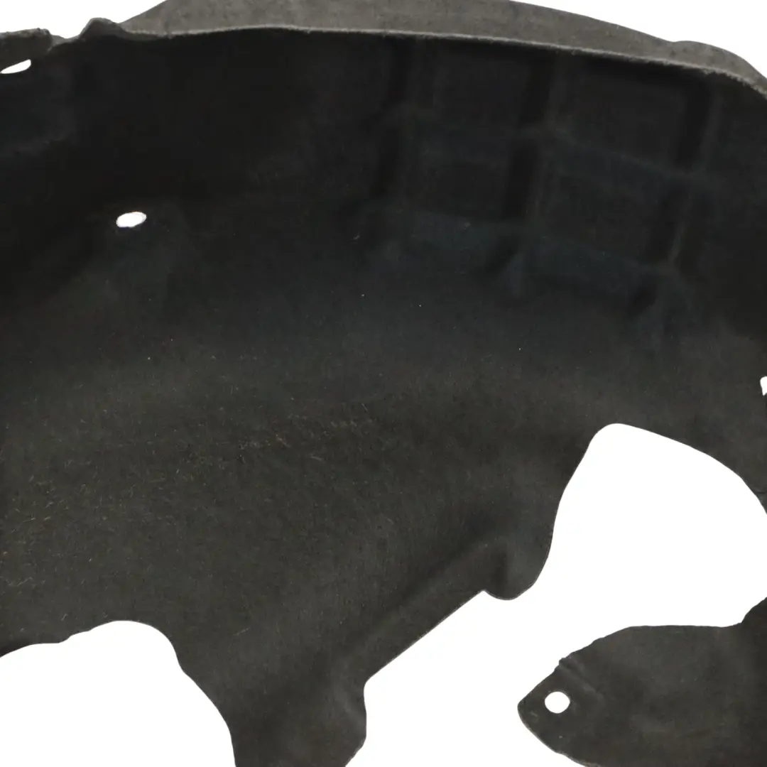 Audi A6 C7 Passage arrière gauche Cache Carter anti éclaboussures - SKU 4G0810172A - Numéro de pièce 4G0810172A
