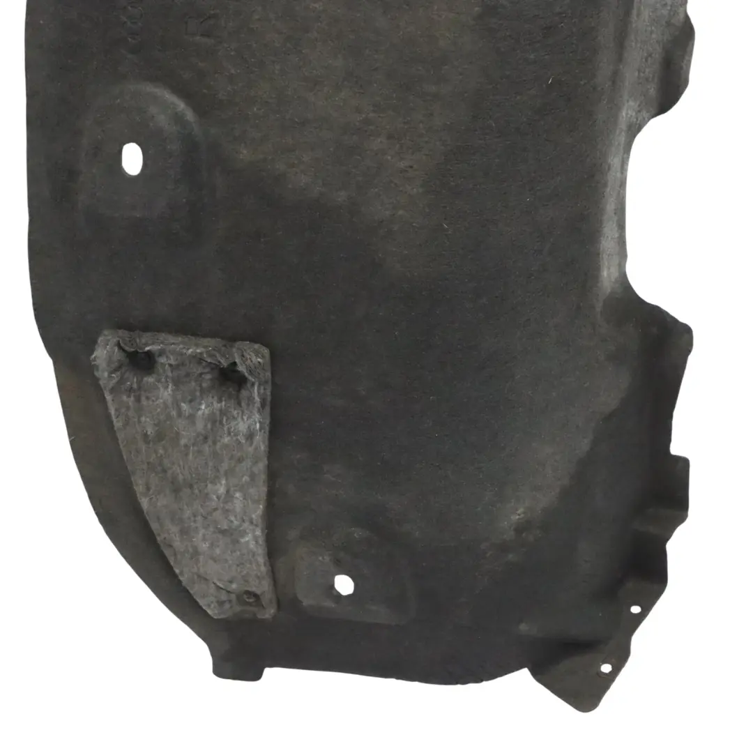 Audi A6 C7 Passage arrière gauche Cache Carter anti éclaboussures - SKU 4G0810172A - Numéro de pièce 4G0810172A