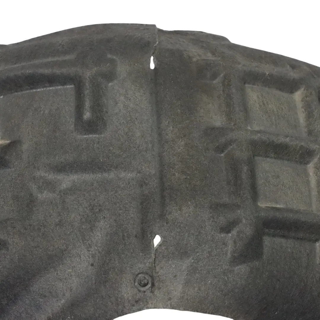 Audi A6 C7 Passage arrière gauche Cache Carter anti éclaboussures - SKU 4G0810172A - Numéro de pièce 4G0810172A