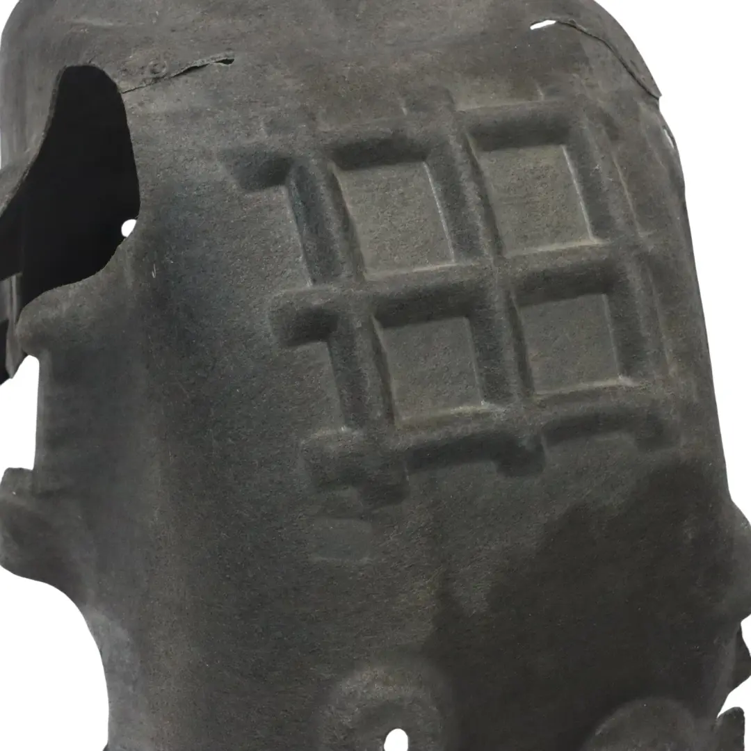Audi A6 C7 Passage arrière gauche Cache Carter anti éclaboussures - SKU 4G0810172A - Numéro de pièce 4G0810172A