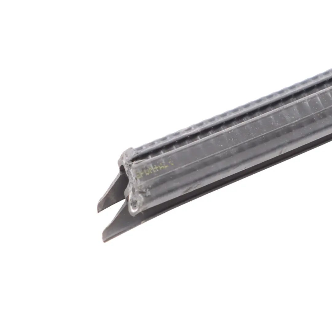 Junta goma interior puerta delantera Audi RS6 C7 lado derecho pasajero para con número de pieza 4G0837480 Junta goma interior puerta delantera Audi RS6 C7 lado derecho pasajero - SKU 4G0837480 - Número de pieza 4G0837480