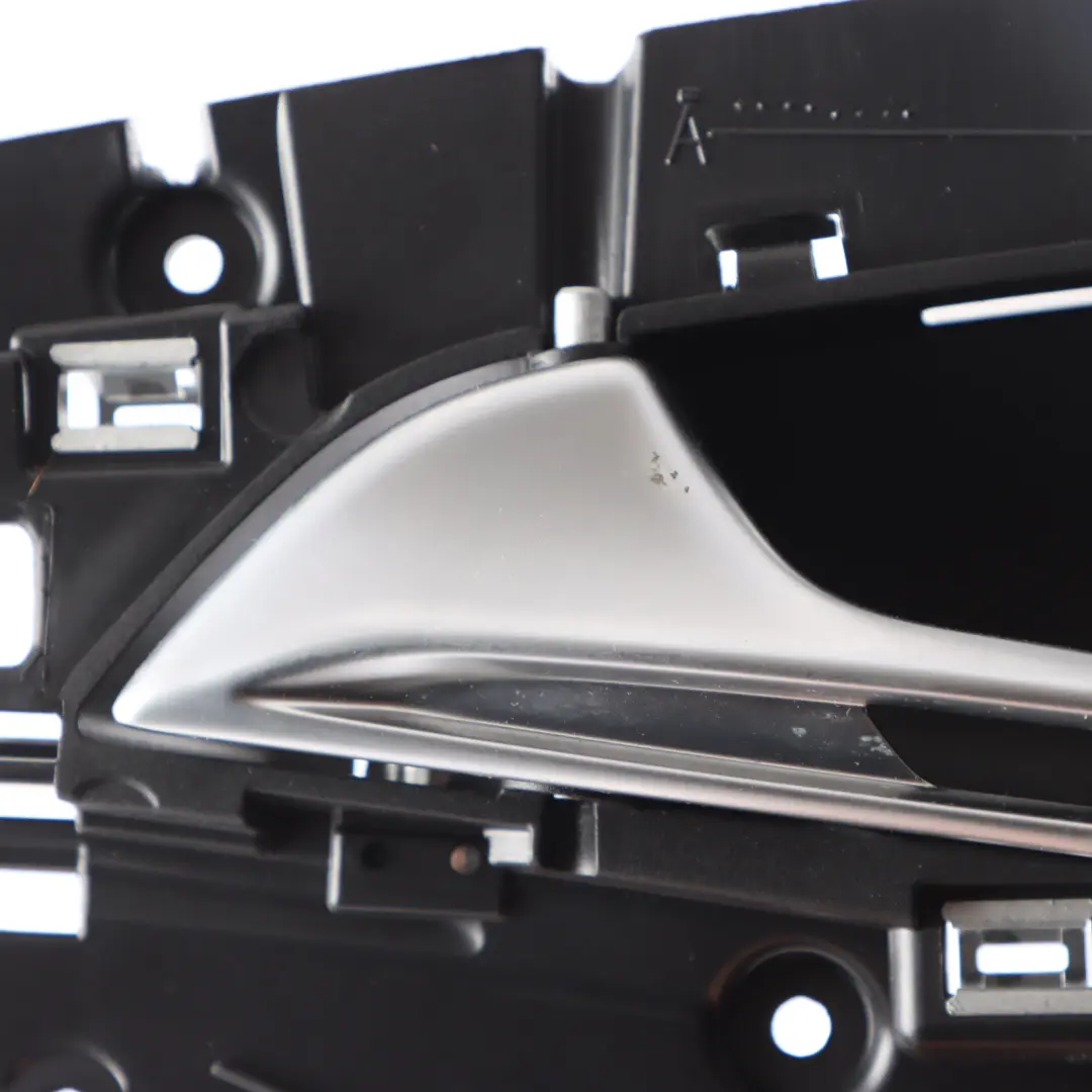 Hinten Innenraum Tür Griff Freigabe Ziehen Hebel Links für Audi A6 C7 mit Teilenummer 4G0839019 Audi A6 C7 Hinten Innenraum Tür Griff Freigabe Ziehen Hebel Links - SKU 4G0839019 - Teilenummer 4G0839019