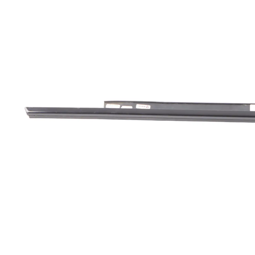 Audi RS6 C7 Window Seal Door Rear Left N/S Sealing Gasket Strip High Gloss Black - SKU 4G0853763D - Part number 4G0853763D