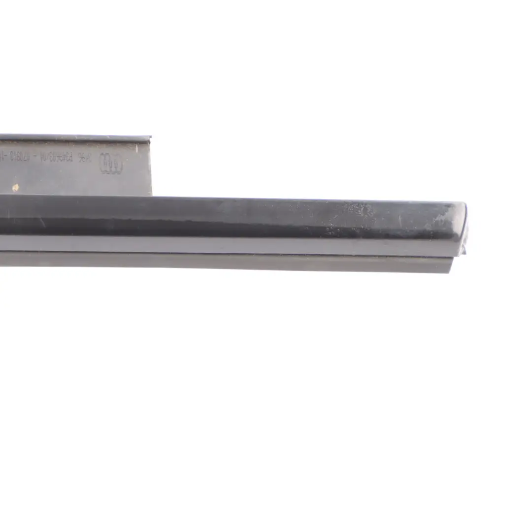 Audi RS6 C7 Window Seal Door Rear Left N/S Sealing Gasket Strip High Gloss Black - SKU 4G0853763D - Part number 4G0853763D
