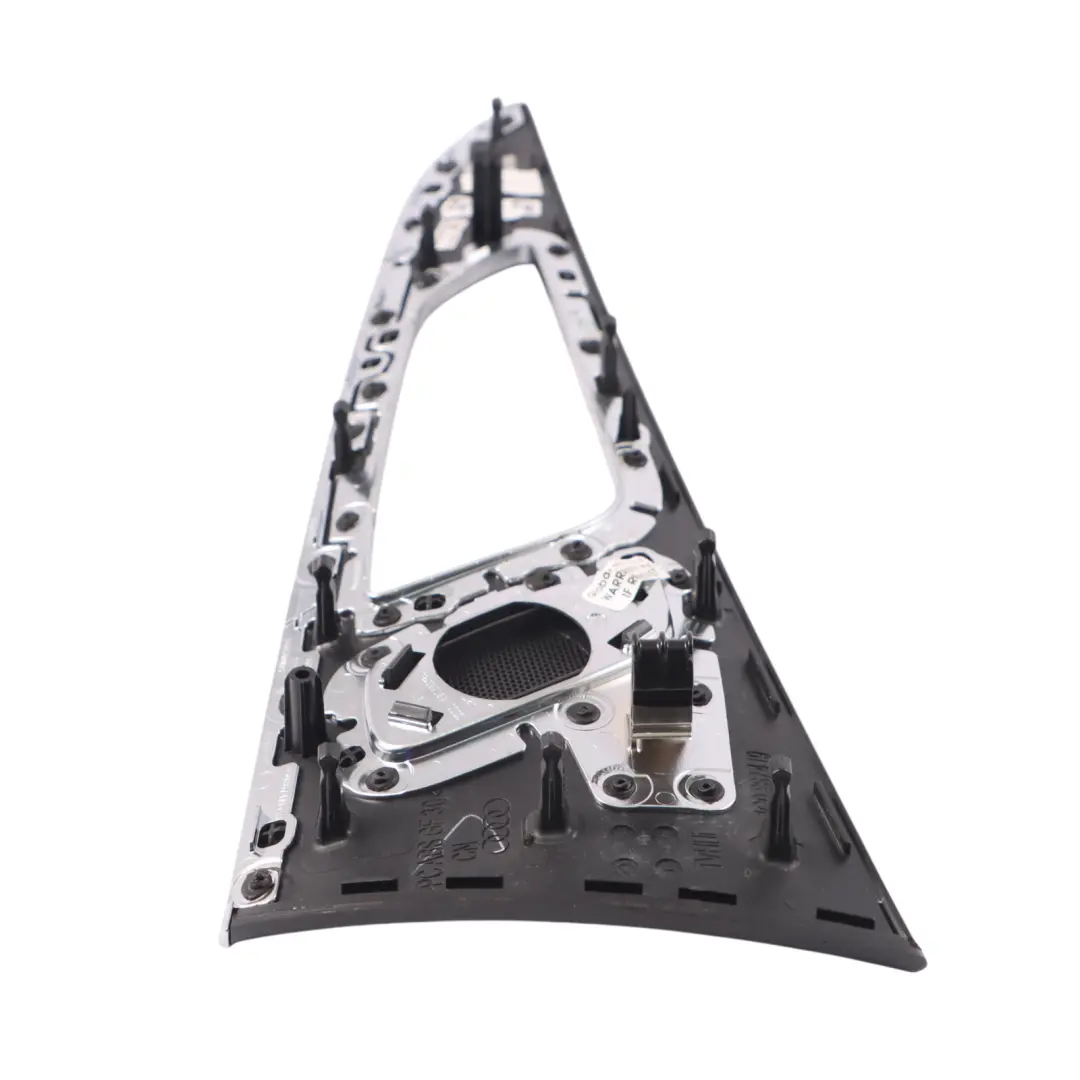 Dekor Listwa Ozdobna Drzwi Tył Lewo do Audi A6 C7 o numerze 4G0857419L Audi A6 C7 Dekor Listwa Ozdobna Drzwi Tył Lewo - SKU 4G0857419L - Numer Części 4G0857419L