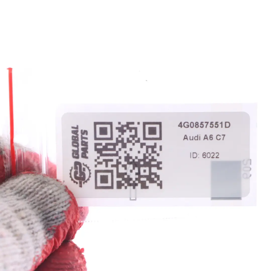 Osłona Przeciwsłoneczna Lusterko Lewe Czarne do Audi A6 C7 o numerze 4G0857551D Audi A6 C7 Osłona Przeciwsłoneczna Lusterko Lewe Czarne - SKU 4G0857551D - Numer Części 4G0857551D